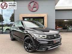 Volkswagen Tiguan - 1.5 TSI 150pk DSG R-Line | Black Style | Leder | Trekhaak | Harman/Kardon | 20 inch | Rijk