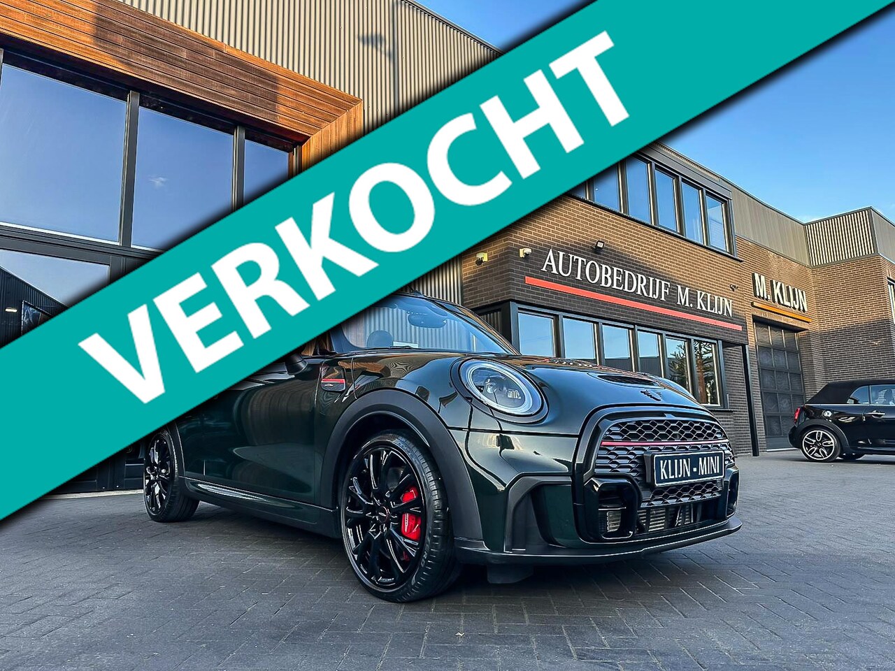 MINI Cabrio - Mini 2.0 John Cooper Works JCW Pack F1 Aut 231pk Blackline/Bomvol/Np:63.000,- - AutoWereld.nl