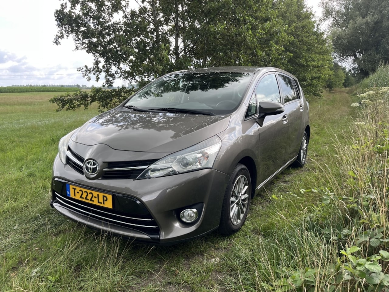 Toyota Verso - 1.8 VVT-i Aspiration 1.8 VVT-i Aspiration - AutoWereld.nl