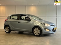 Hyundai i20 - 1.2i Business Edition / Airco / 2012