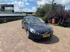 Volvo V60 - 1.6 T3 Kinetic