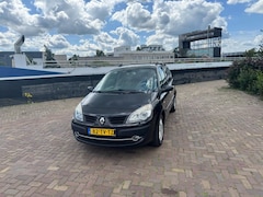 Renault Grand Scénic - 2.0-16V Tech Line