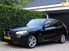 BMW X1 - SDrive20i Business | M pakket | Automaat | N.A.P. | Leer | Xenon
