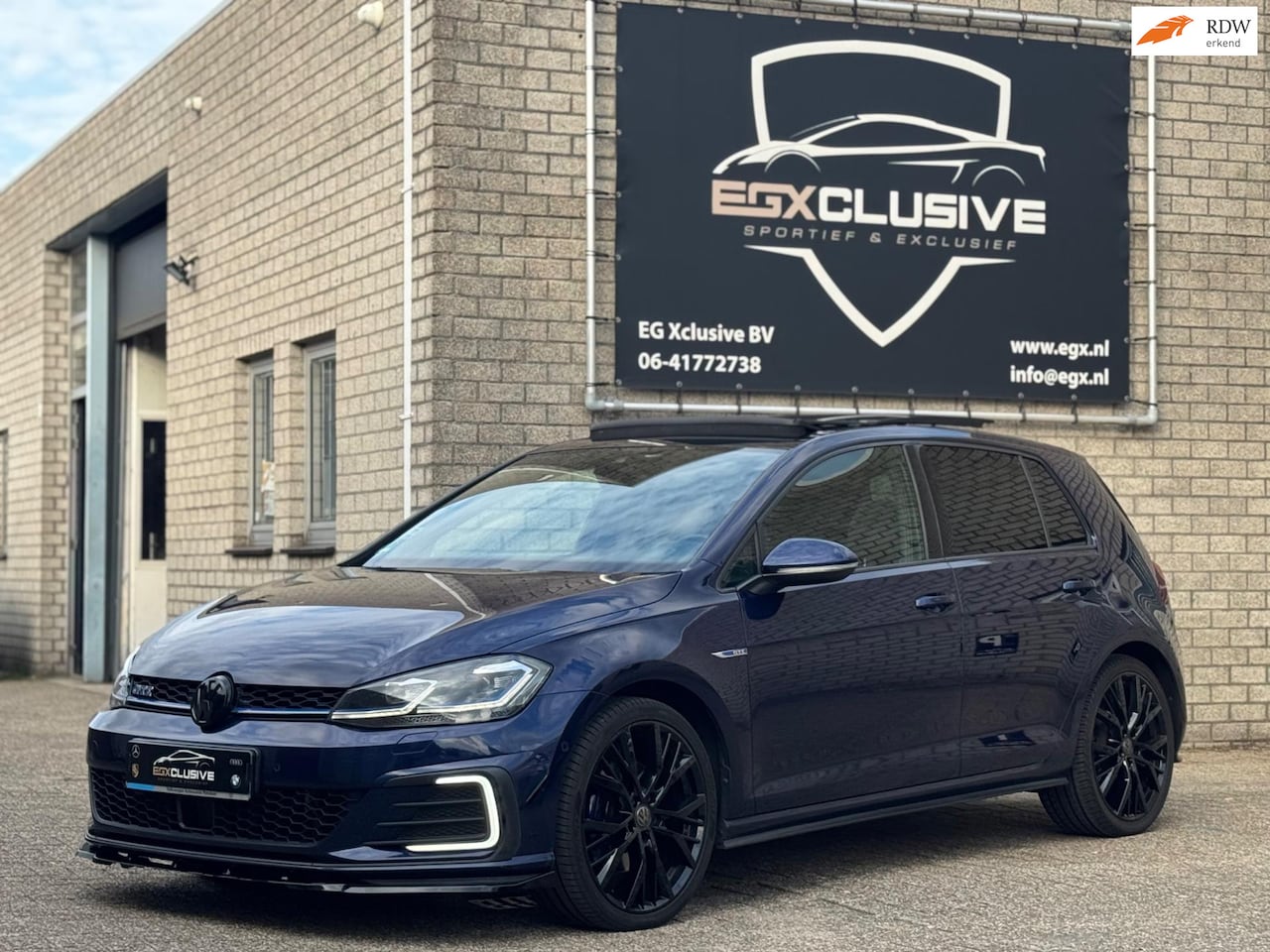Volkswagen Golf - 1.4 TSI PHEV GTE Pano/Akrapovic/Sterrenhemel - AutoWereld.nl