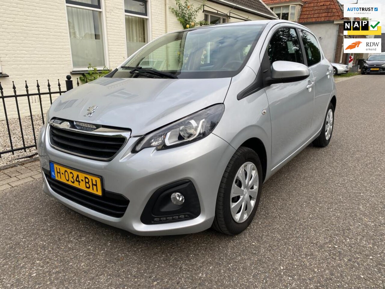 Peugeot 108 - 1.0 e-VTi Active 1.0 e-VTi Active,Airco,Usb,NAP. - AutoWereld.nl