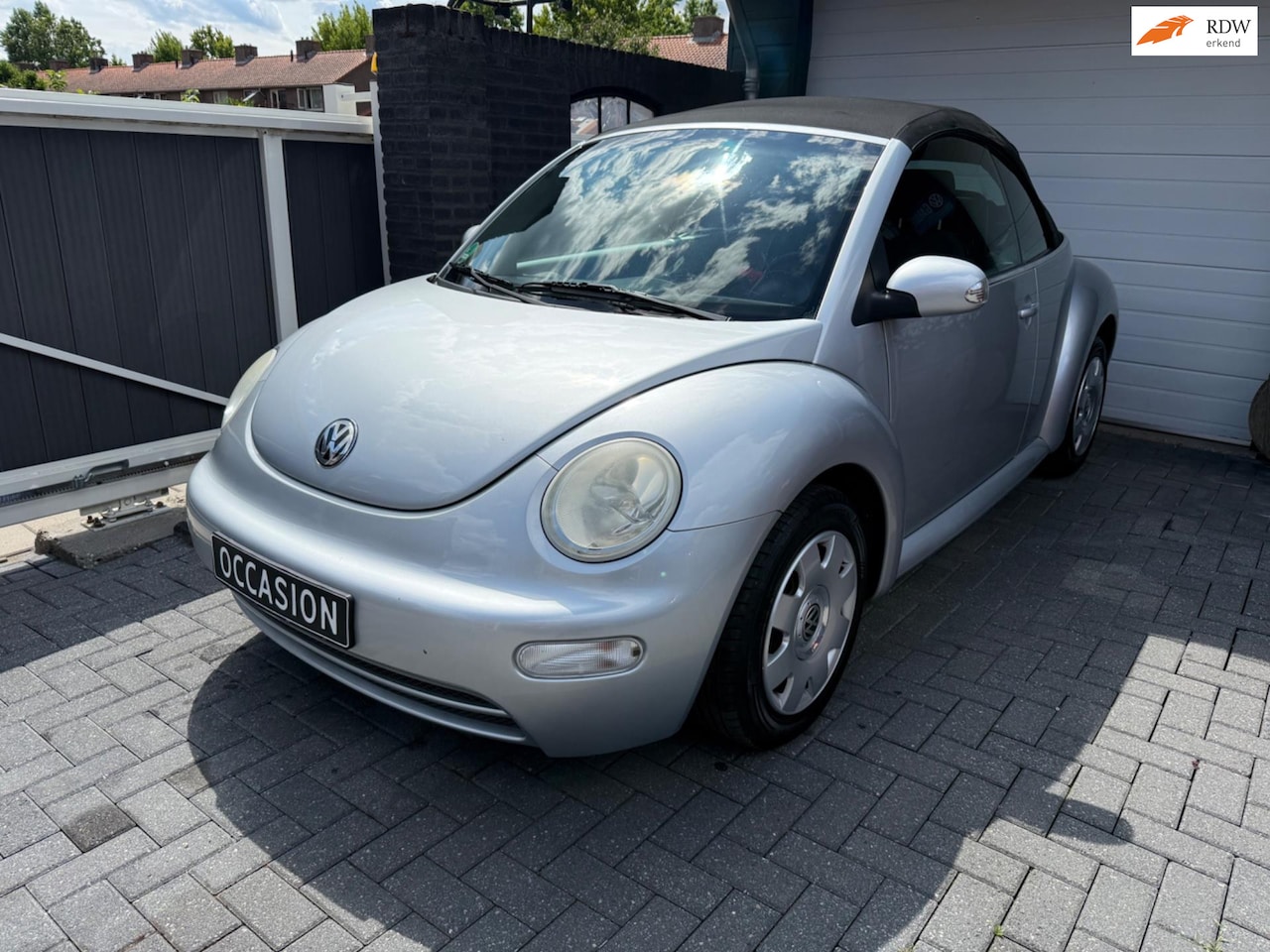 Volkswagen New Beetle Cabriolet - 1.6 Turijn AIRCO I ORIGINEEL - AutoWereld.nl