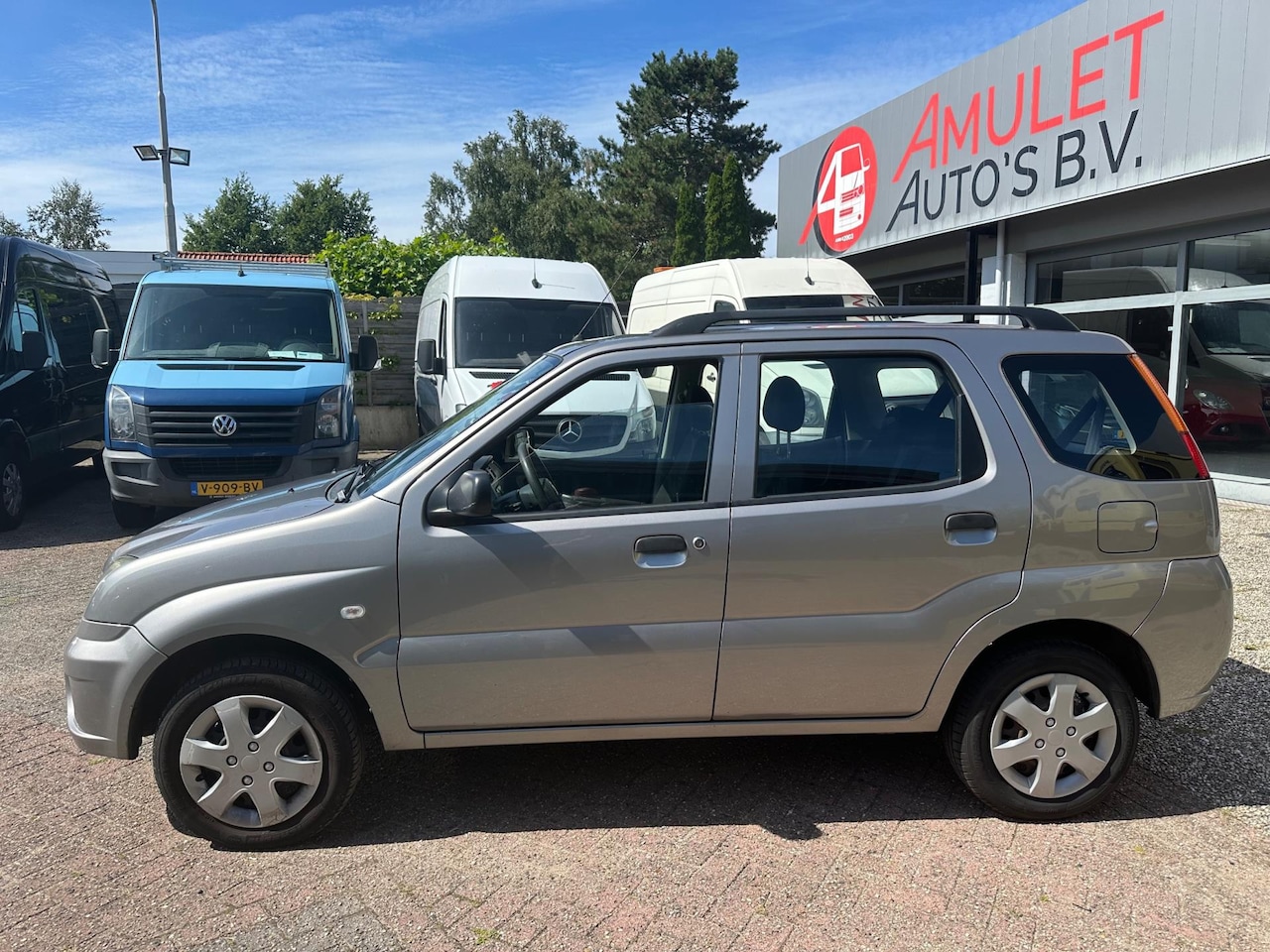 Subaru Justy - 1.3-16V 1.3-16V,69kw/94pk,AWD/4WD,AIRCO - AutoWereld.nl