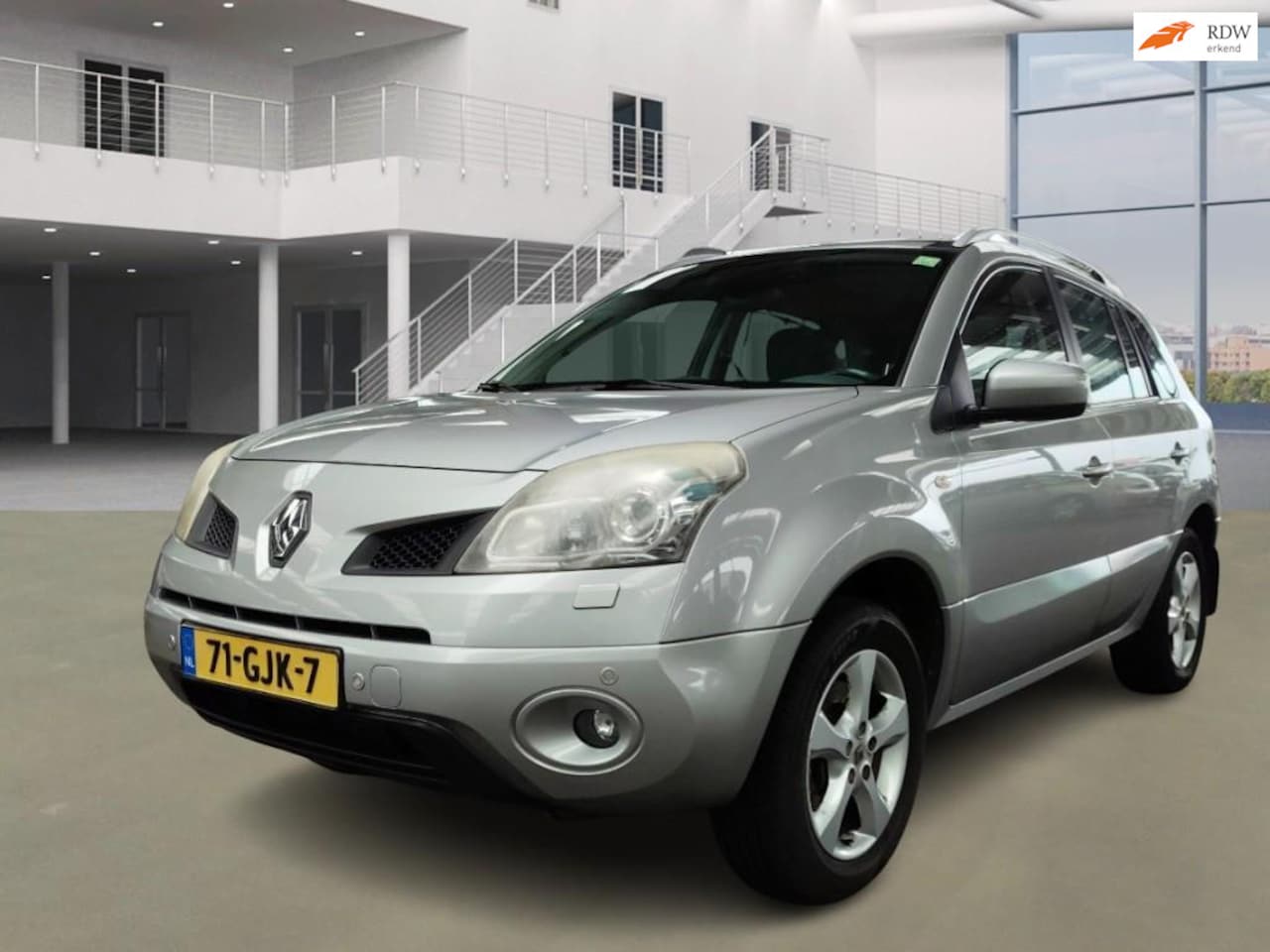 Renault Koleos - 2.5 Dynamique Luxe PANO NAVI PSENSOR CRUISE TREKHAAK 2 X SLEUTELS - AutoWereld.nl