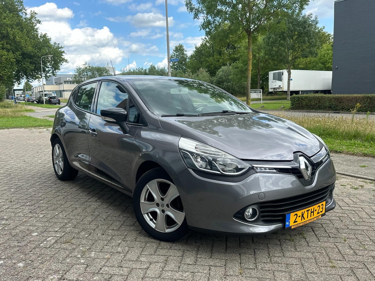 Renault Clio - 0.9 TCe Expression* 1 Eigenaar* Netjes* N.A.P.! - AutoWereld.nl