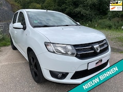 Dacia Sandero - 0.9 TCe Lauréate Airco Parkeersensoren