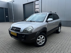 Hyundai Tucson - 2.0I-dynamic