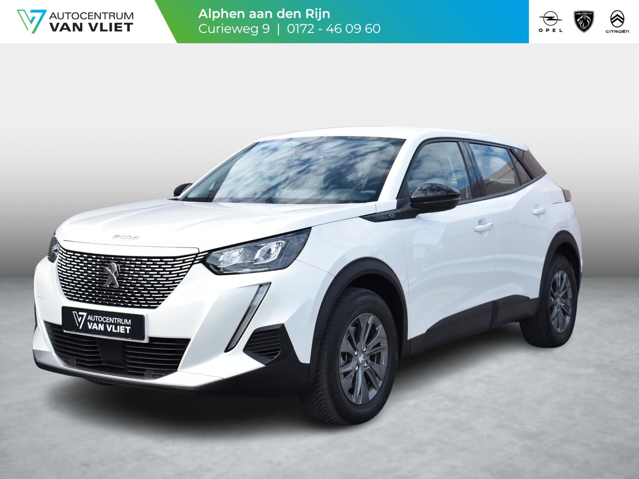 Peugeot e-2008 - EV Active Pack 50 kWh | Navigatie | Parkeersensoren achter | Keyless start | Apple Carplay - AutoWereld.nl