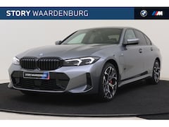 BMW 3-serie - 330e M Sport Automaat / Schuif-kanteldak / Trekhaak / Sportstoelen / Adaptieve LED / Activ