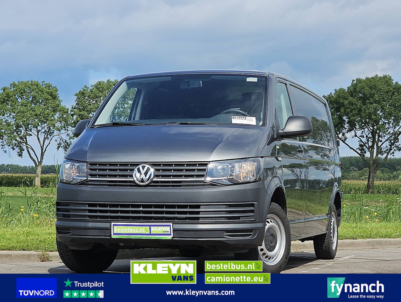 Volkswagen Transporter - 2.0 TDI L2H1 Euro6 102Pk! - AutoWereld.nl
