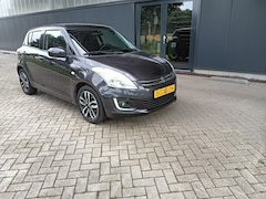 Suzuki Swift - 1.2 Beat EASSS Cruise control. Stoelverwarming. Bouwjaar 2016