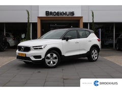 Volvo XC40 - 1.5 T3 Momentum Pro | 18" 5-Spaaks Silver velgen met 235/55 R18 banden | Achteropkomend ve