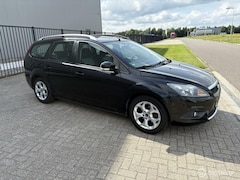 Ford Focus Wagon - 1.6 Comfort