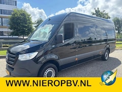 Mercedes-Benz Sprinter - 319CDI L3H2 Automaat Airco Cruisecontrol 3500KG Trekhaak Applecarplay EURO 6