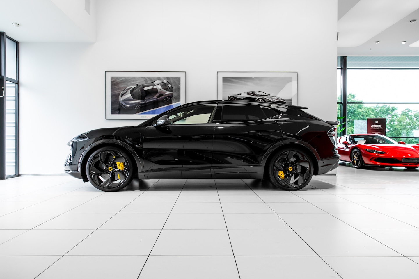 Lotus Eletre - EDS 675 R 4WD 112 kWh NP €198.370,- ~Munsterhuis Sportscars~ - AutoWereld.nl