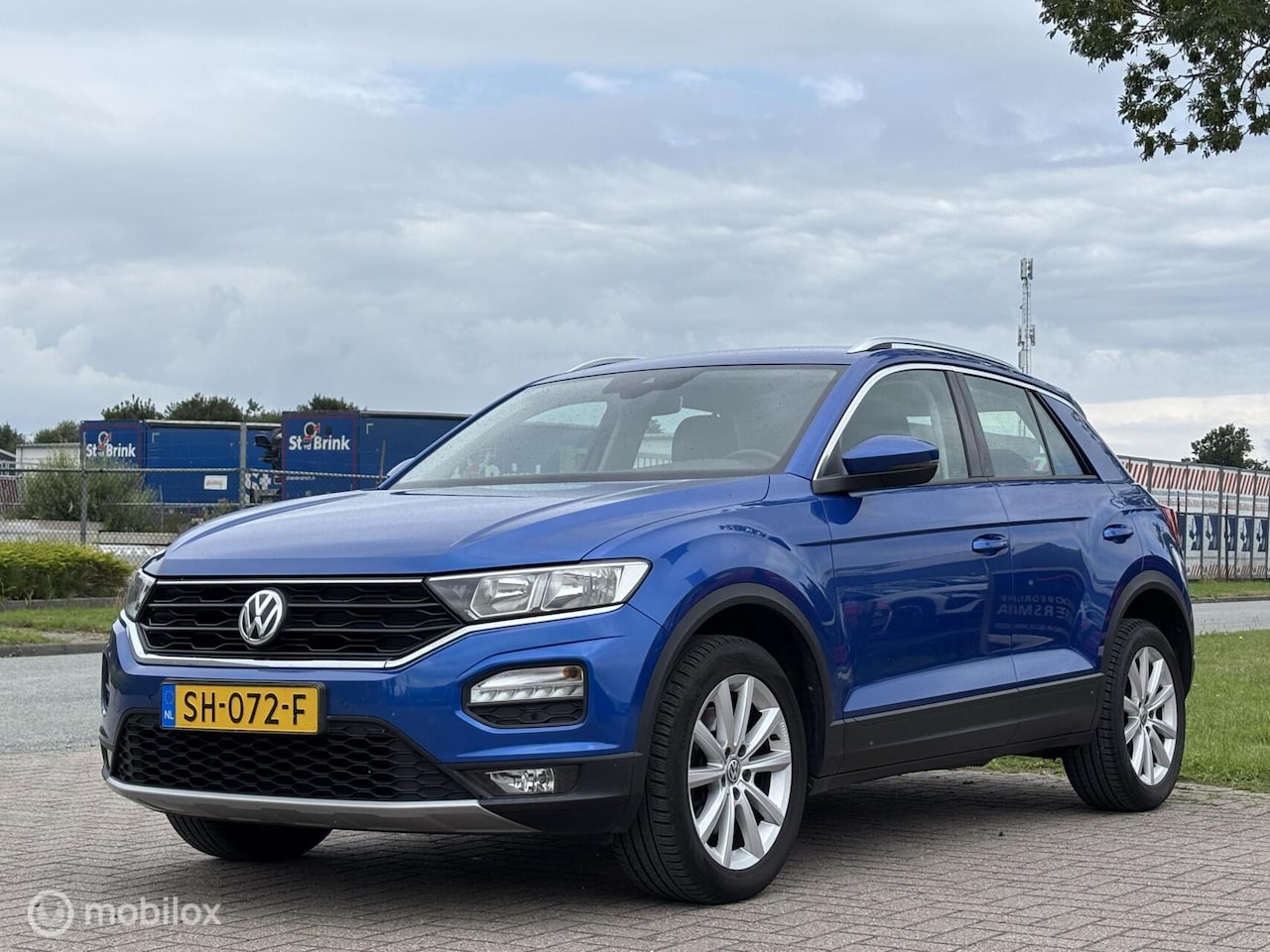Volkswagen T-Roc - 1.0 TSI Style acc apple carplay trekhaak - AutoWereld.nl