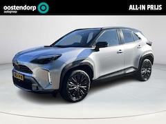 Toyota Yaris Cross - 1.5 Hybrid Adventure | Navigatie | Stoel- + stuurverwarming | 18 inch LM-velgen | Parkeers