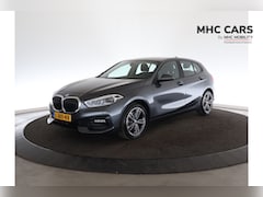 BMW 1-serie - 118i Business Edition | Trekhaak | Clima | Winter |