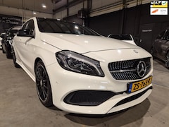 Mercedes-Benz A-klasse - 180 Prestige - AMG Pakket - Panoramadak - Xenon - LED - PDC