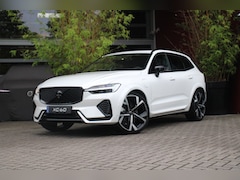 Volvo XC60 - 2.0 T6 Plug-in hybrid AWD Ultra Black Edition | 22" Velgen | Luchtvering | Bowers&Wilkins