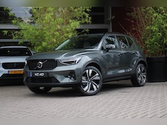 Volvo XC40 - 2.0 B4 Plus Dark | 20" Velgen | Matrix LED | 360 Camera | Panoramadak | Pilot Assist