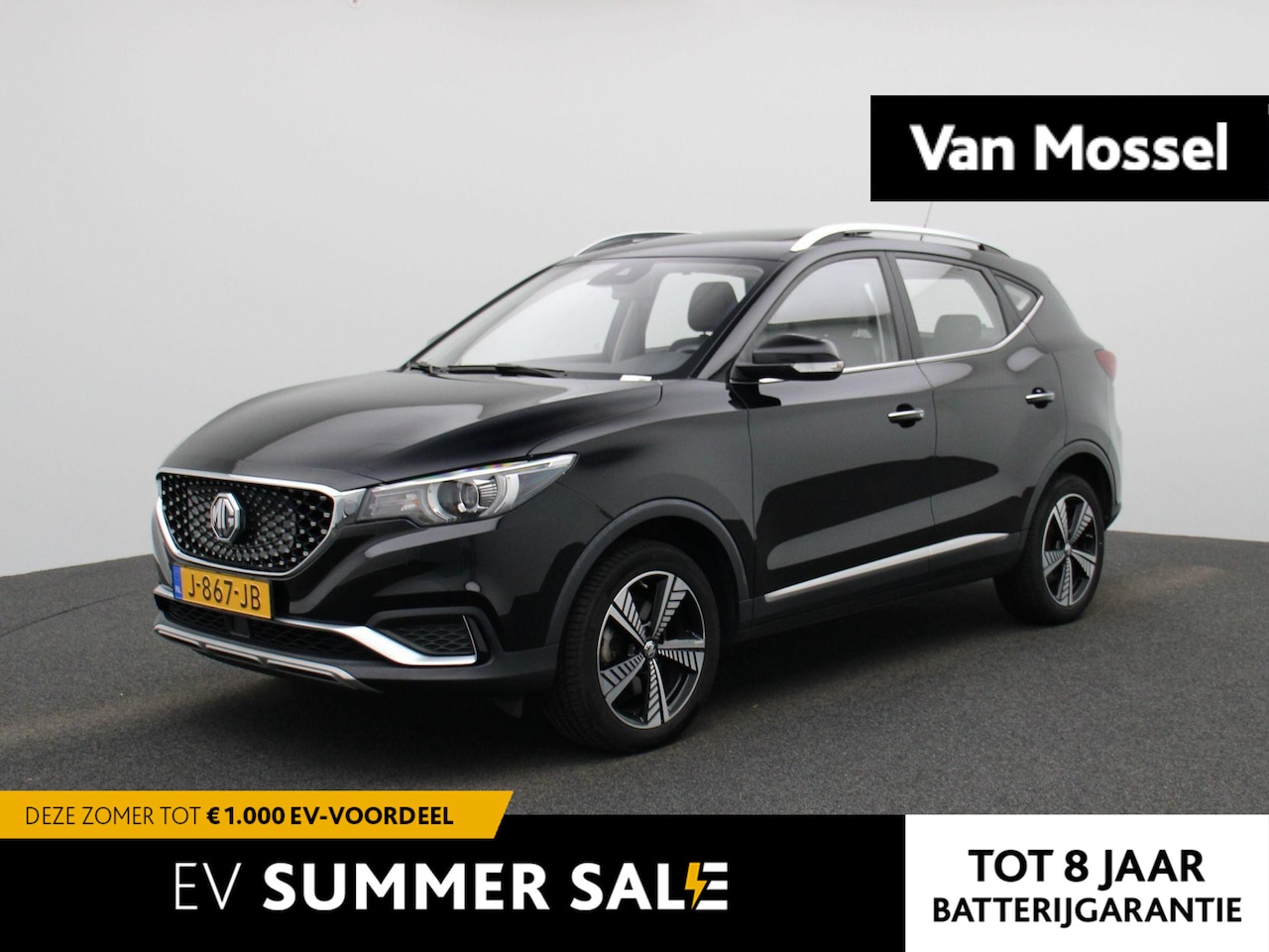 MG ZS - Luxury 45 kWh | Navigatie | Lederen bekleding |  Panoramadak | Parkeer camera | Parkeer se - AutoWereld.nl