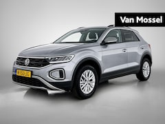 Volkswagen T-Roc - 1.5 TSI Life | 150 PK | Automaat | Digital Cockpit | Airco | Parkeersensoren | All Season