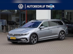 Volkswagen Passat Variant - 1.5 TSI Elegance Business R 110KW150PK DSG, NL auto dealeronderhouden, trekhaak afneembaar