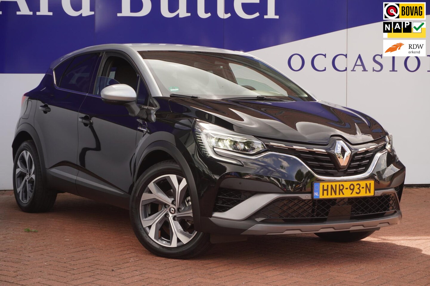 Renault Captur - 1.6 E-Tech plug-in hybrid 160 techno RS !! Leder+Led+Vitrual+Navi+camera = NOVEMBER 2022 - AutoWereld.nl