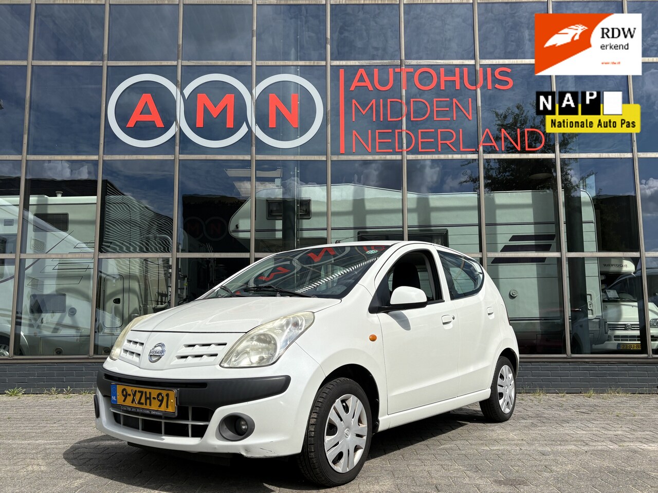 Nissan Pixo - 1.0 Airco,Elekpakket,5drs - AutoWereld.nl