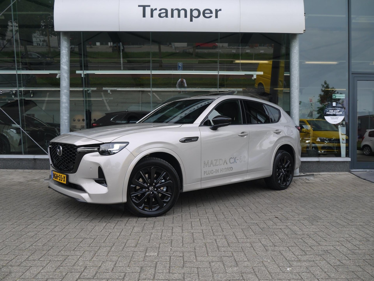Mazda CX-60 - 2.5 e-SkyActiv PHEV Homura Plus|BOSE|PANO|Rijklaar - AutoWereld.nl
