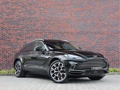Aston Martin DBX - 4.0 V8 | Minotaur Green - Pano - Historie