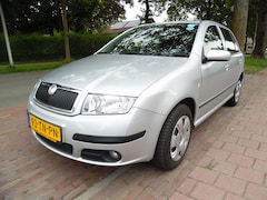 Skoda Fabia - 1.4 50KW ELEGANCE Elegance