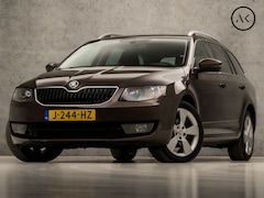 Skoda Octavia Combi - 1.4 TSI Greentech Deluxe 141Pk Automaat (NAVIGATIE, CLIMATE, LEDER, XENON, STOELVERWARMING
