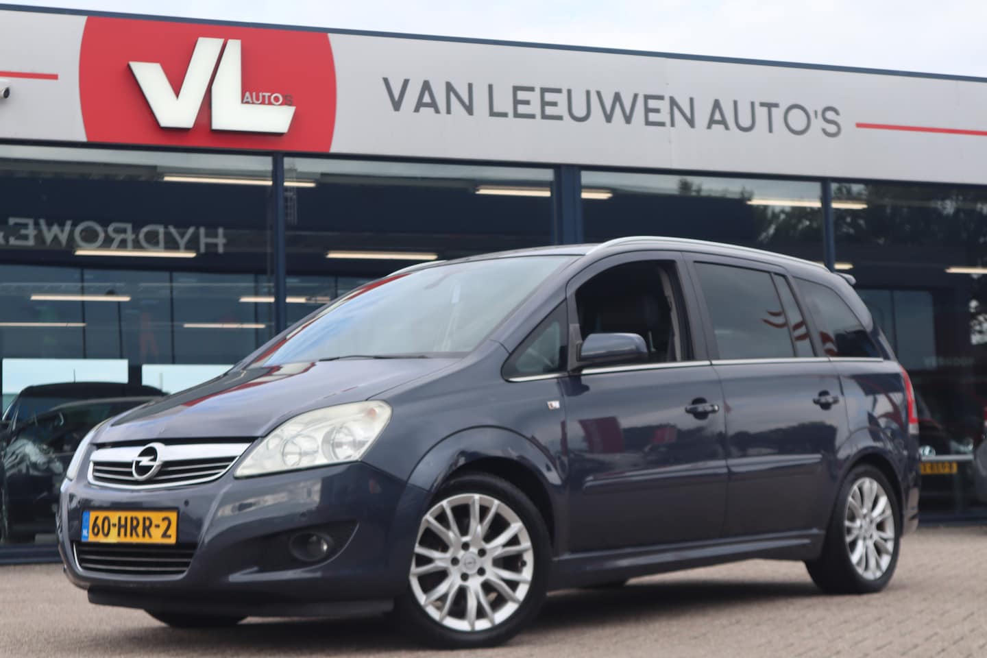 Opel Zafira - 2.2 Executive | Inruilkoopje | Zo Mee - AutoWereld.nl