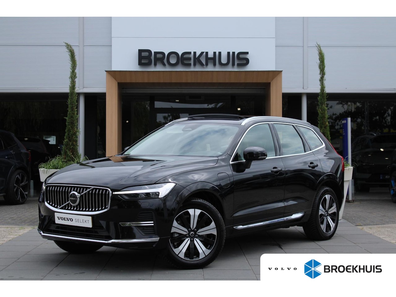 Volvo XC60 - 2.0 T6 Plug-in hybrid AWD Plus Bright | 19" 5-Dubbel Spaaks Glossy Black / Diamond Cut vel - AutoWereld.nl