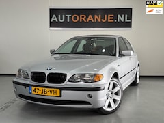 BMW 3-serie - 320i Executive-Aitomaat-Clima-Cruise-NAP