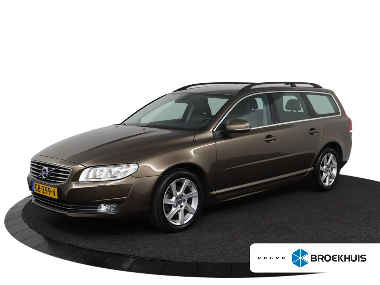 Volvo V70 - 1.6 T4 Nordic+ | Stoelverwarming | Lederen interieur | Afneembare trekhaak | Climate Contr - AutoWereld.nl