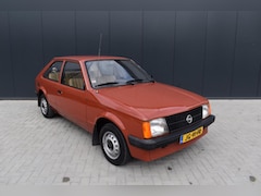 Opel Kadett - 1.2S Standaard NETTE OLDTIMER 1982
