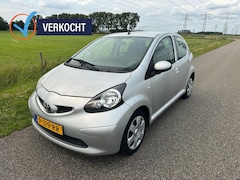 Toyota Aygo - 1.0-12V AIRCO