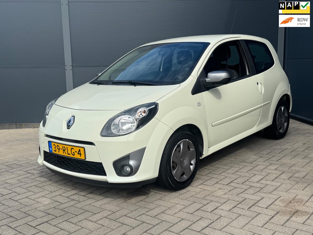 Renault Twingo - 1.2-16V Night & Day / 76.000 km Nap !!! - AutoWereld.nl