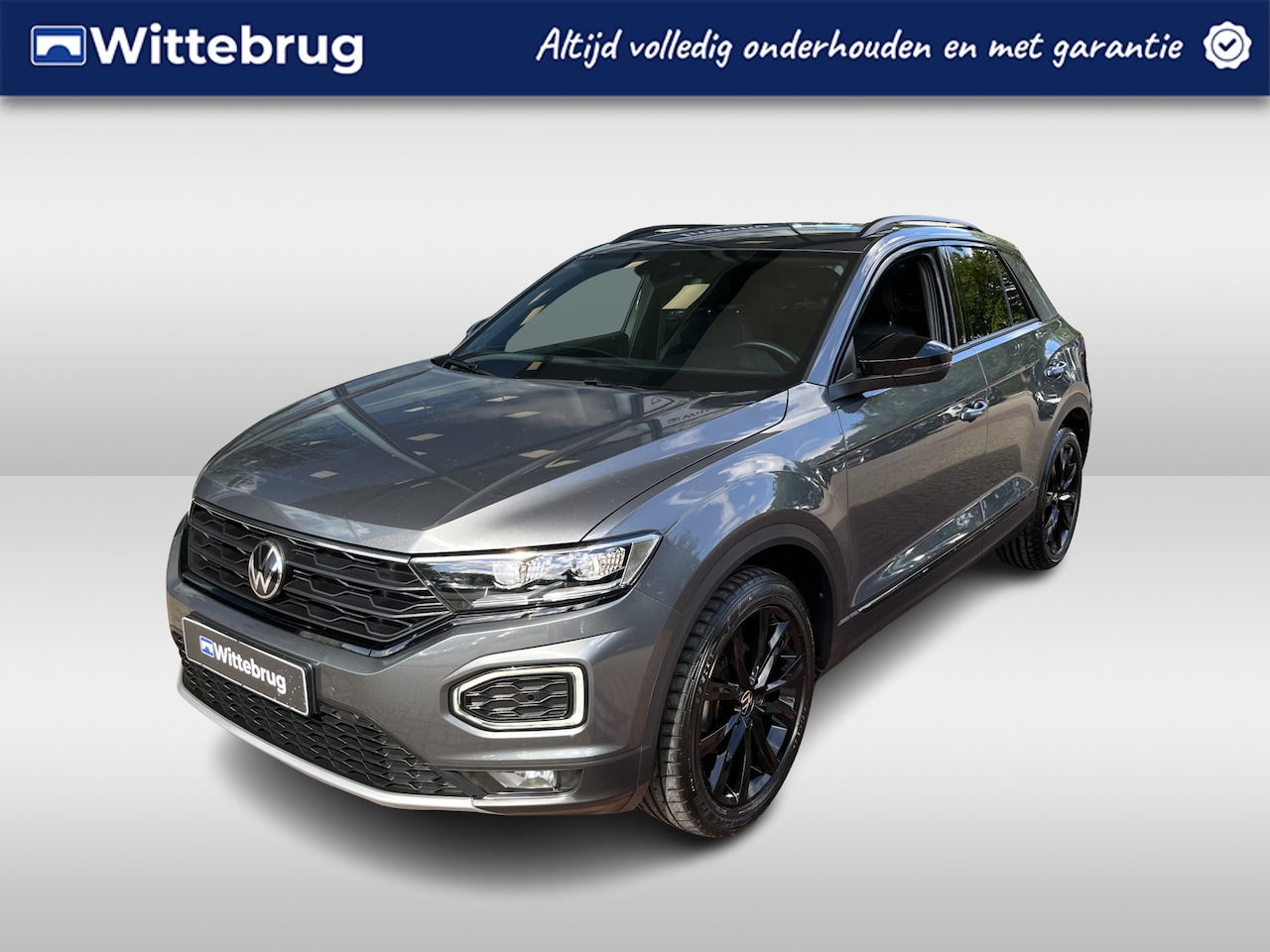Volkswagen T-Roc - 1.5 TSI Sport / Black style / Achteruitrij camera / Verwarmde voorstoelen / 18'' LM velgen - AutoWereld.nl