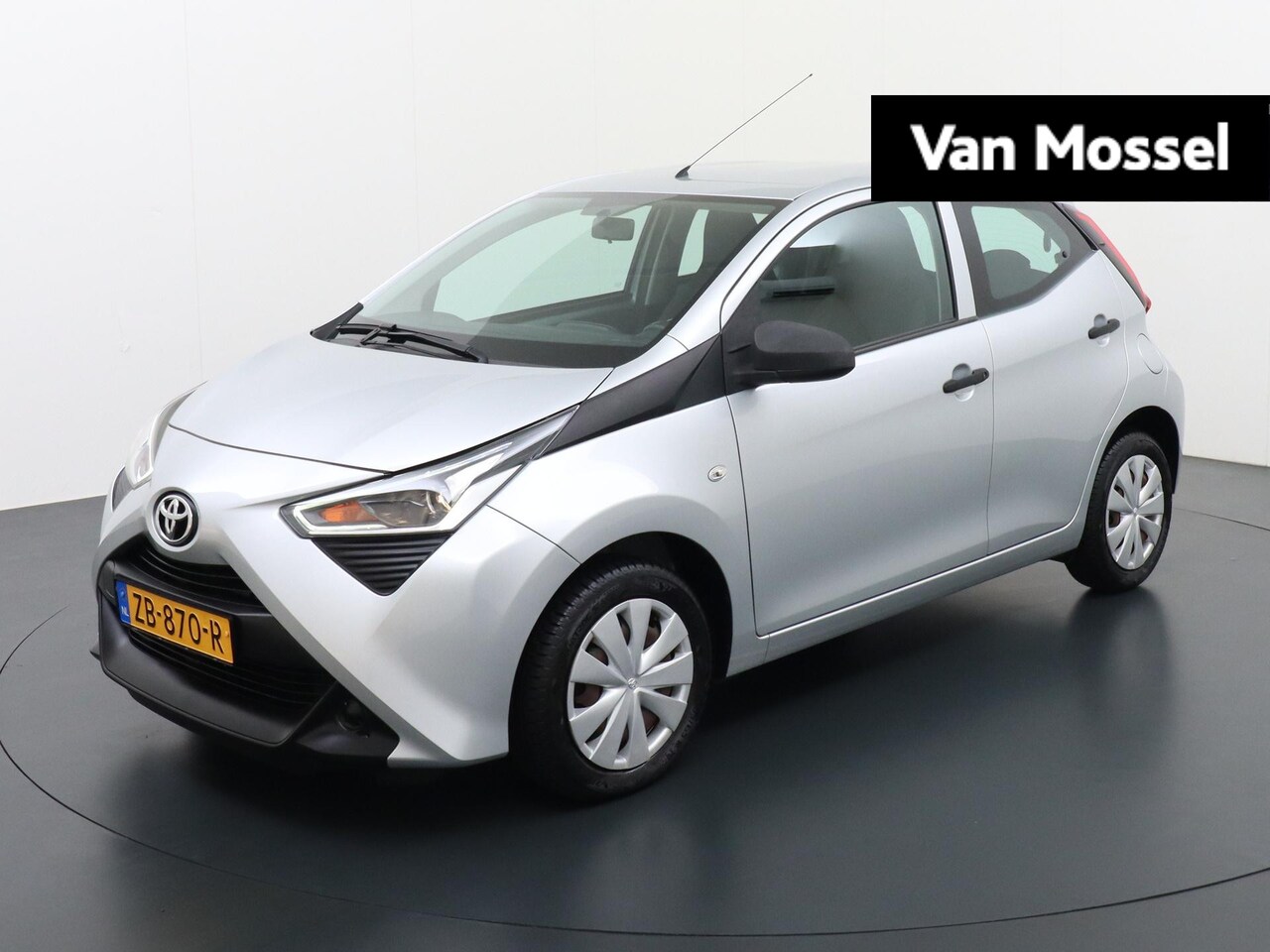 Toyota Aygo - 1.0 VVT-i x-fun | Airco | Elektrische ramen | Zuinig! - AutoWereld.nl