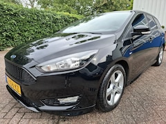 Ford Focus Wagon - 1.0 AIRCO/PDC.A/STOELVERWARMING/STUURVERWARMING 125PK