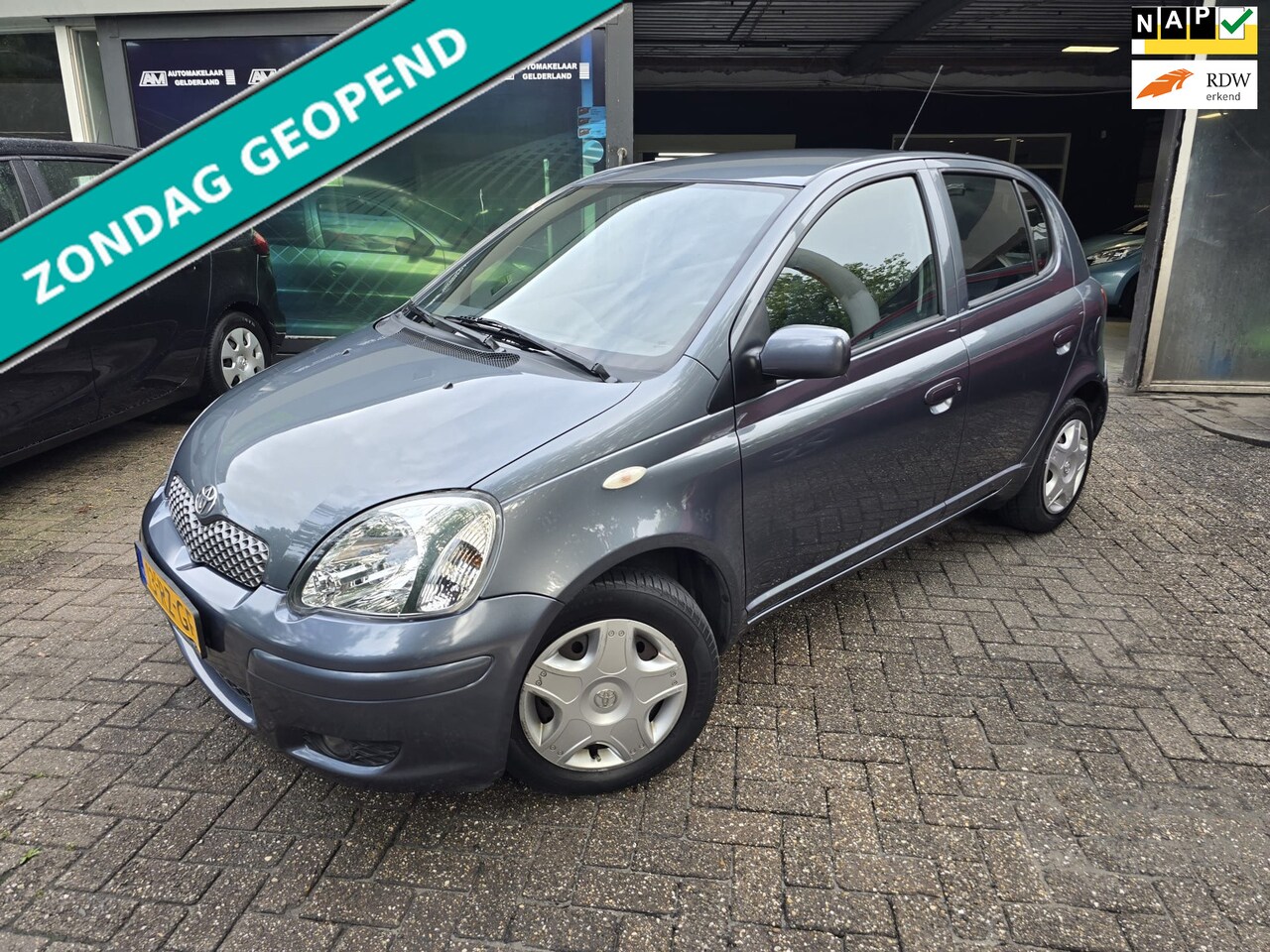 Toyota Yaris - 1.3 VVT-i S-Line | 2E EIGENAAR | 12MND GARANTIE | NW APK | AIRCO | - AutoWereld.nl