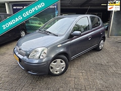 Toyota Yaris - 1.3 VVT-i S-Line | 2E EIGENAAR | 12MND GARANTIE | NW APK | AIRCO |